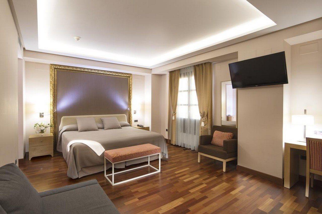 Casa Consistorial Hotel ฟูเอนฮิโรลา ภายนอก รูปภาพ