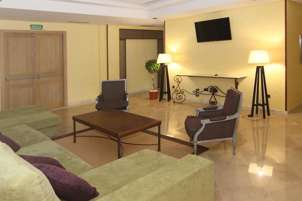 Casa Consistorial Hotel ฟูเอนฮิโรลา ภายนอก รูปภาพ